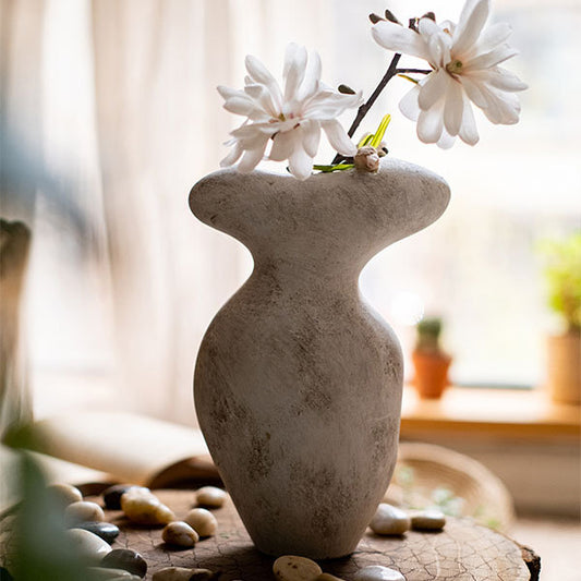 Artistic Vase Decoration - Ceramic - Elegant Curved Design