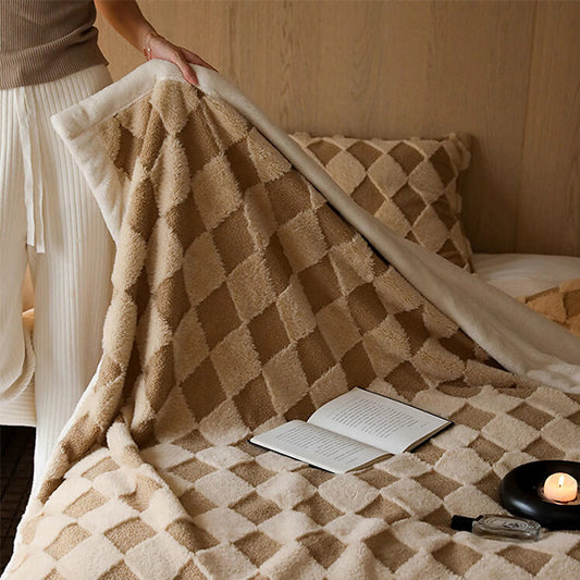 LuXurious Winter-Thick Geometric Blanket - Polyester - Brown - Gray - Elegant Comfort