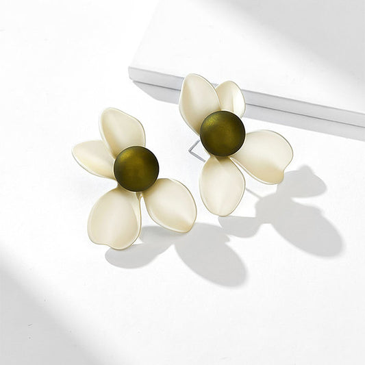 Floral Gatherings Collection Earrings - Minimalist - Exquisite Jewelry